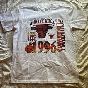 Chicago bulls tee